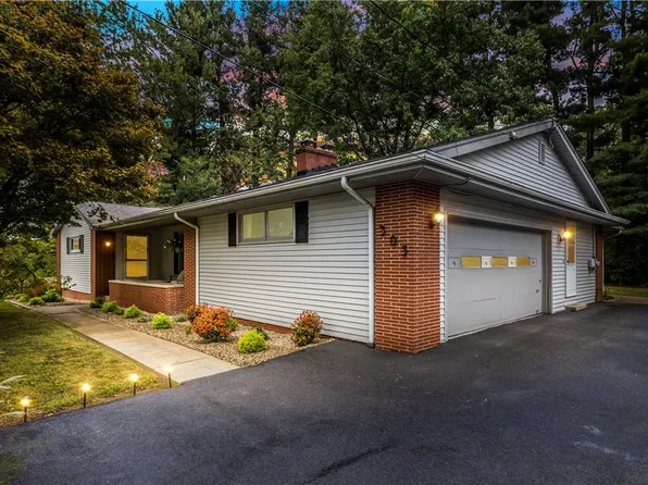 305 Sheridan St, Hermitage, PA 16148