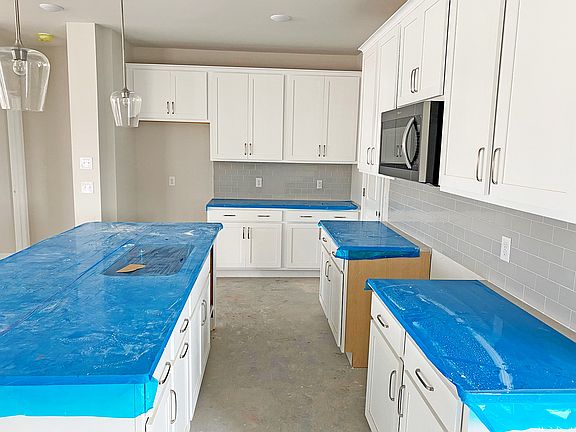 209 Grappa Way, Homesite 323 Elevation Image 5