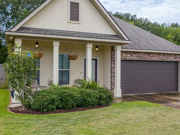5th image of 203 Ouachita Dr
