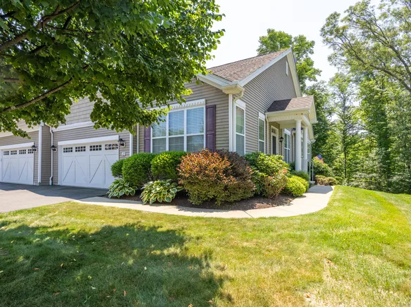 29 Lilac Lane #29, Prospect, CT 06712