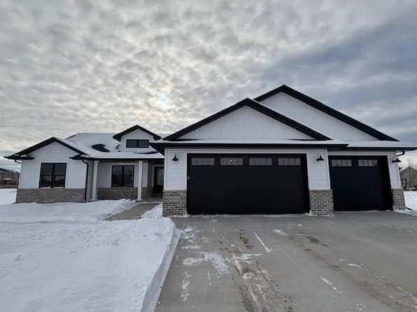 N9243 Breezy Way, Appleton, WI 54915