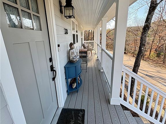 2nd image of 320 Spring St