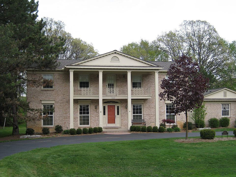1st image of 5025 Forest Way