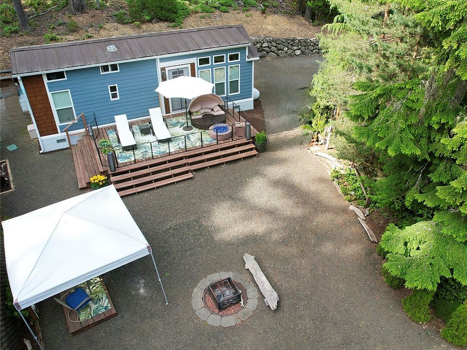 A beautiful oasis at Lake Cushman!>