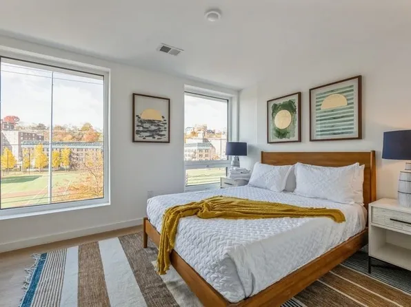 401 Jackson Street image 18 of 29