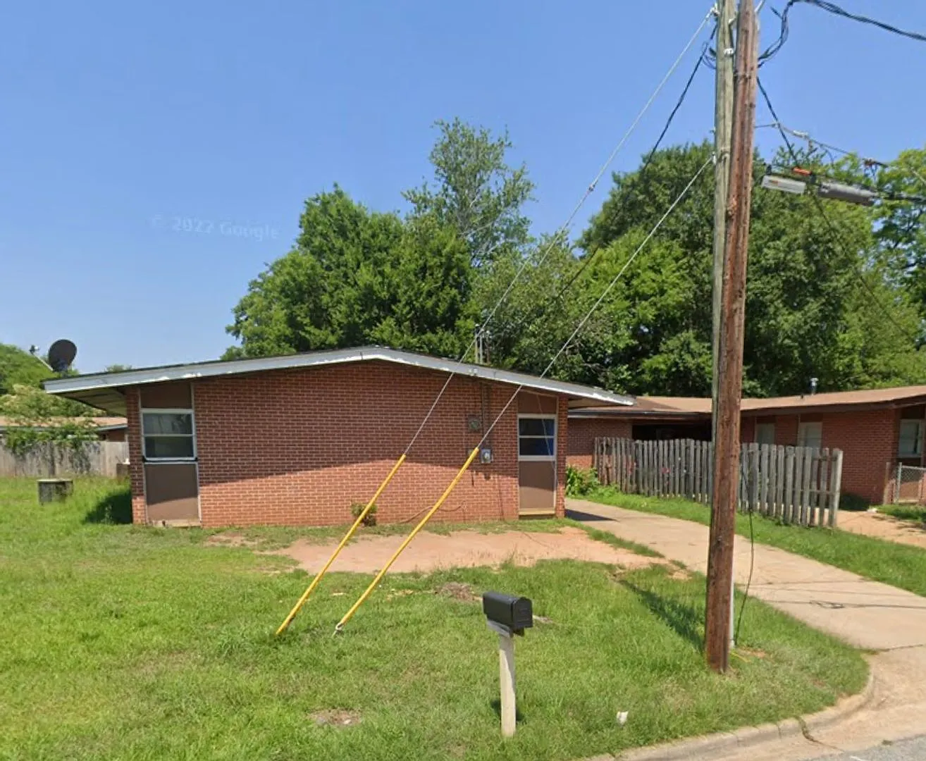 1907 N Flintlock Drive — Photo 1