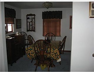 5th image of 910 Marjorie Dr