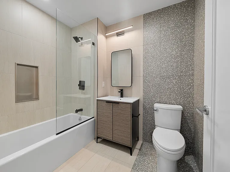 77-63 Vleigh Pl #307 — Photo 7