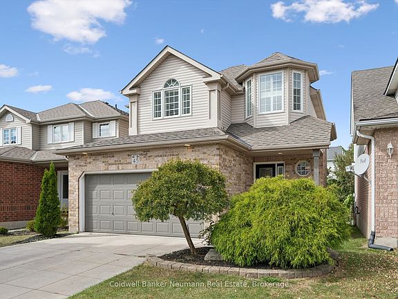 3rd image of 45 Marsh Cres