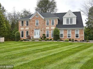 5713 Lake Christopher Dr, Rockville, MD 20855