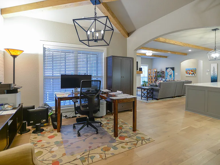 8115 Donnington Ct — Photo 14