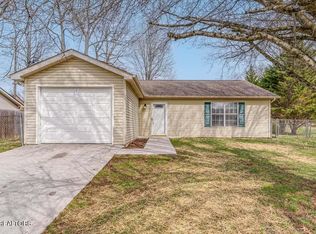 7662 Trey Oaks Ln, Knoxville, TN 37918