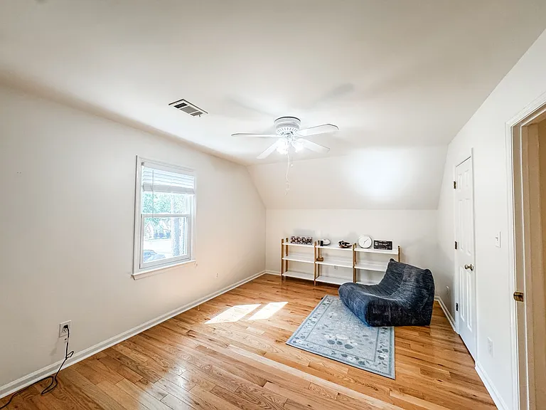 138 Wood Creek Dr — Photo 37