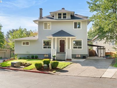 673 SE Heathcliff Ln, Hillsboro, OR, 97123