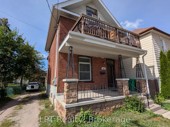 265 Bethune St, Peterborough, ON K9J 3L5