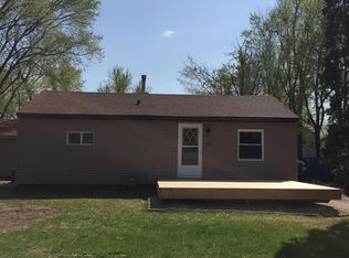 2113 E 30th St N, Sioux Falls, SD 57104