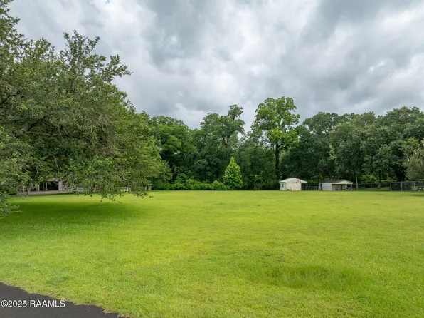 144 Rue Massie, Broussard, LA 70518
