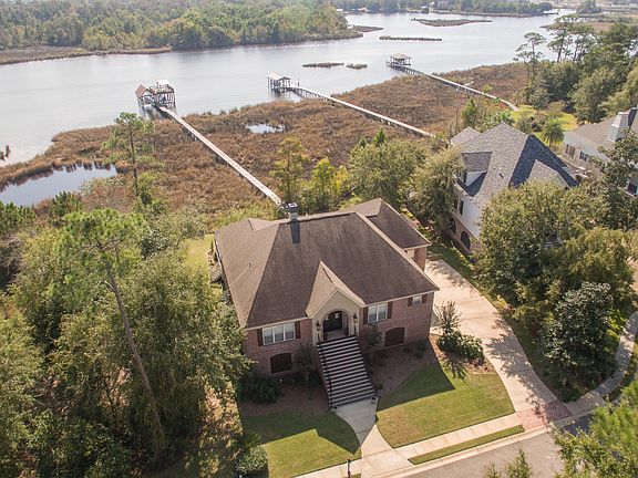 2nd image of 11098 Channelside Dr