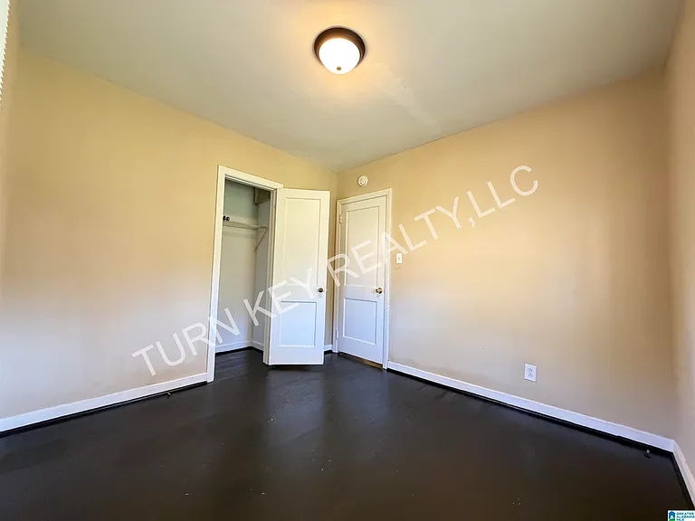 305 McPherson Ave — Photo 10