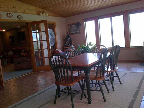 2nd image of 6939 Yellowstone Pl