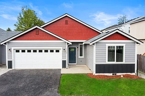 11725-11727 4th Ave E Photo 1
