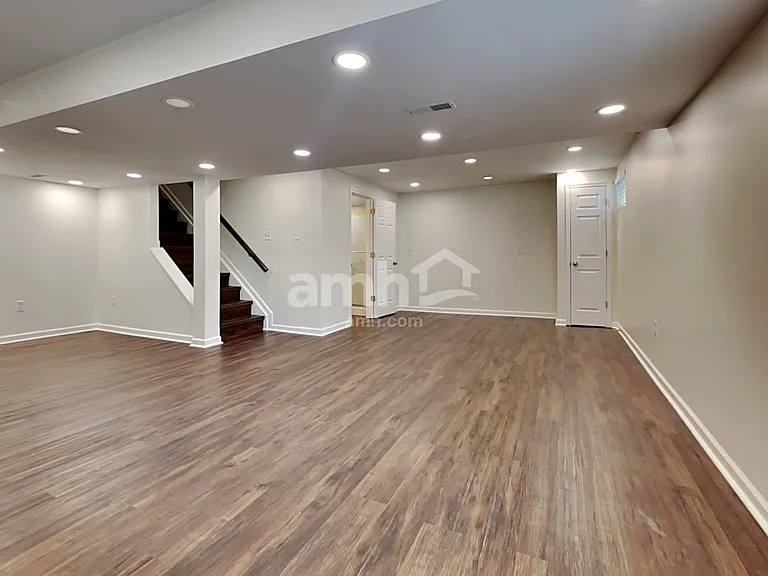 3260 Blue Springs Dr — Photo 17