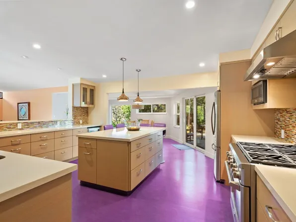 1033 Columbia Pl, Davis, CA 95616