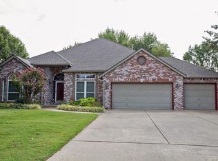11249 S Kingston Ave, Tulsa, OK 74137