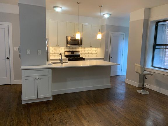 3rd image of 157-11 Sanford Ave #B7
