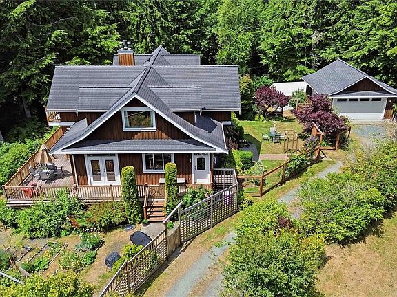 4th image of 4570 Otter Point Rd