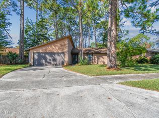 9798 Viceroy Dr E, Jacksonville, FL 32257