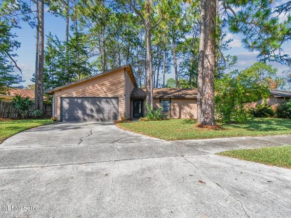 9798 VICEROY Drive E, Jacksonville, FL 32257