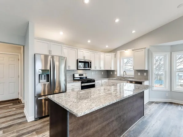 145 Ridgeview Ln, Elko New Market, MN 55054