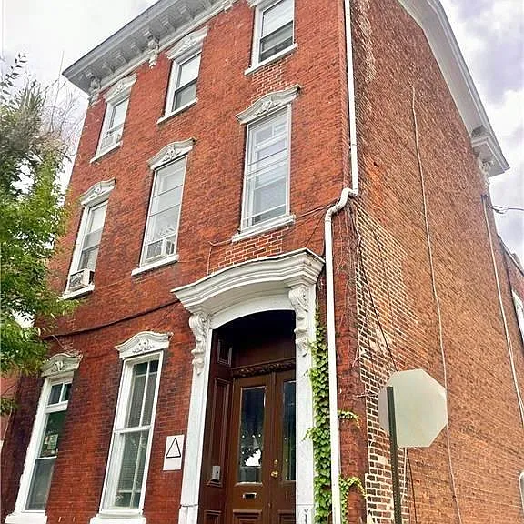 122 N 8th St #AA — Photo 1