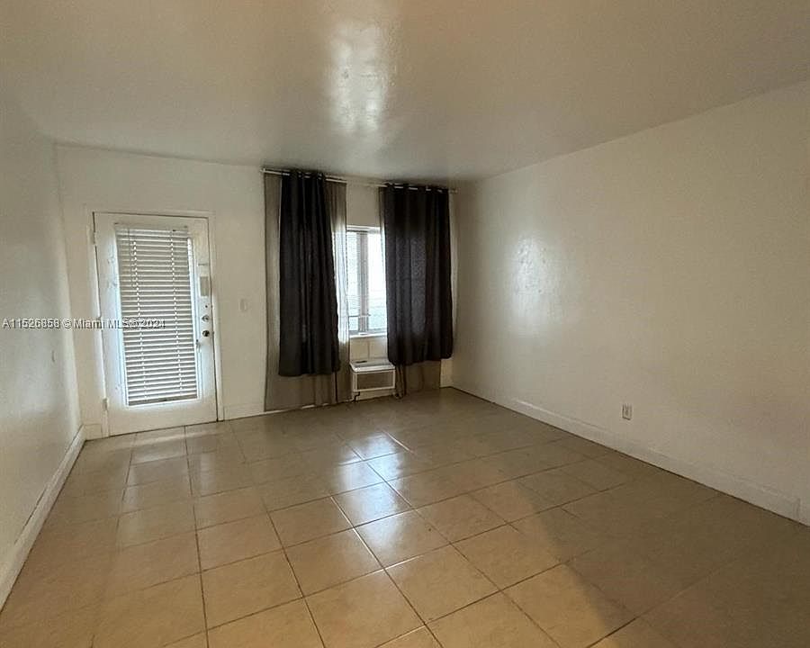 1st image of 761 Euclid Ave #3