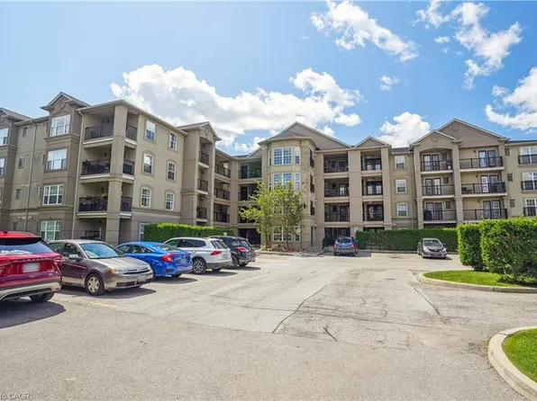 1487 Maple Ave #208, Milton, ON L9T 0B7