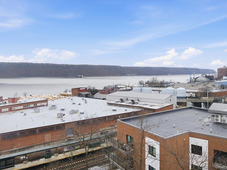 1st image of 25 Sunnyside Drive #6K