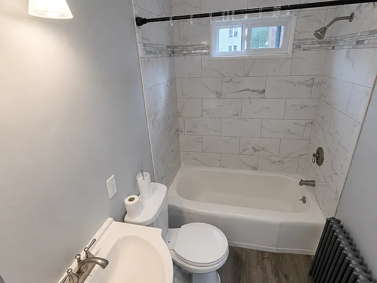 9 Pelham Ave #2 — Photo 7