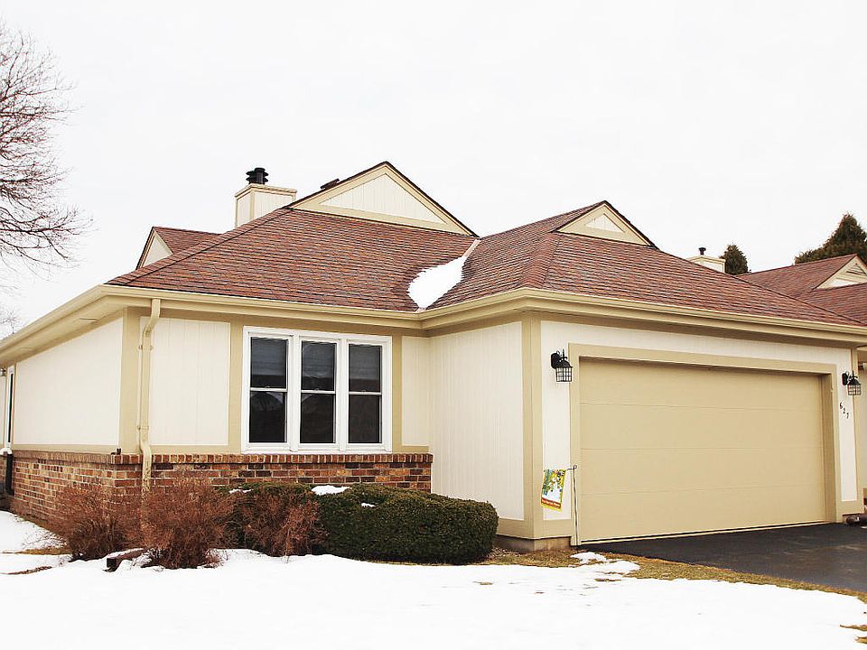 1st image of 627 W Aspenwood Ct #71