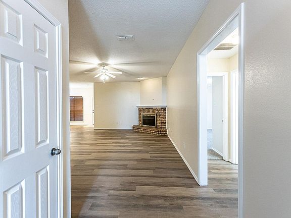 3rd image of 1605 Kirby Ave
