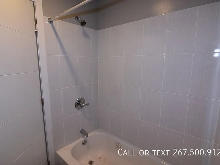 1924 Geary St #9 — Photo 8