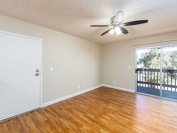3rd image of 9413 Winter Gardens Blvd #73