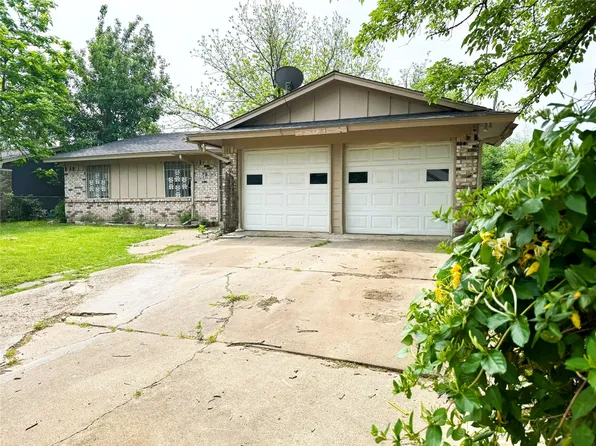 9414 Frostwood St, Dallas, TX 75217