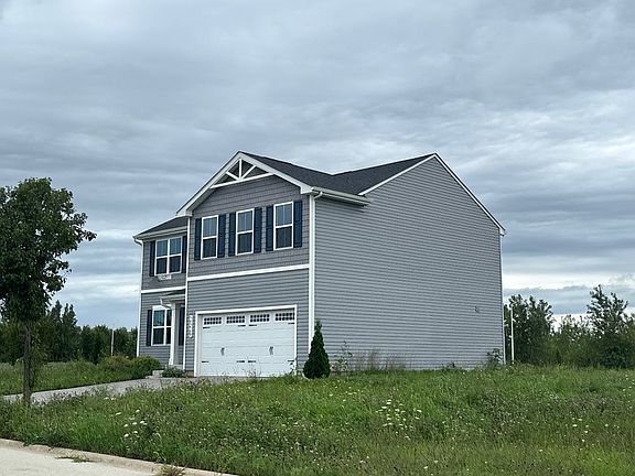 2nd image of 2329 Monarch St