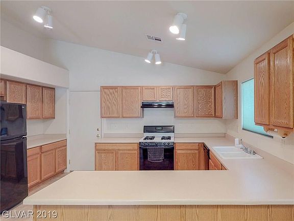 5th image of 5615 Harbour Pointe Ave