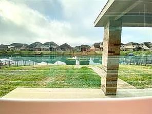 3947 Amalfi Shores Ct — Photo 32