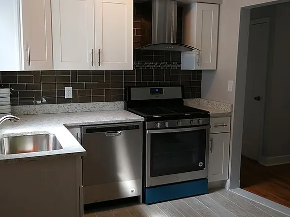 24412 84th Rd, Jamaica, NY 11426