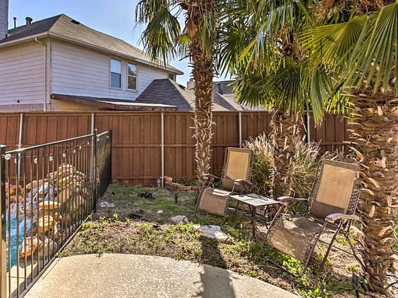 4th image of 1805 Arbor Creek Dr