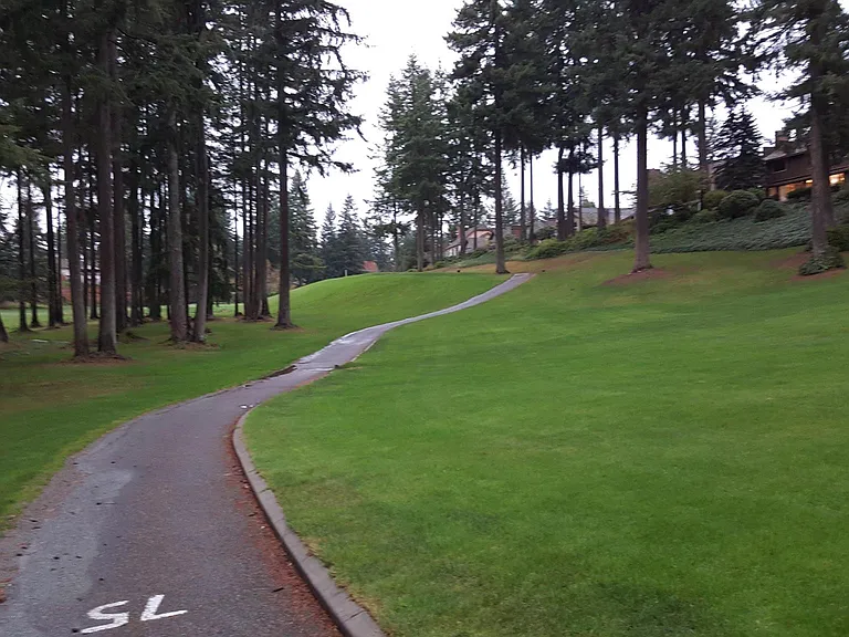 24th Ave SE — Photo 3