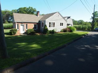 36 Ark Rd, Branford, CT 06405